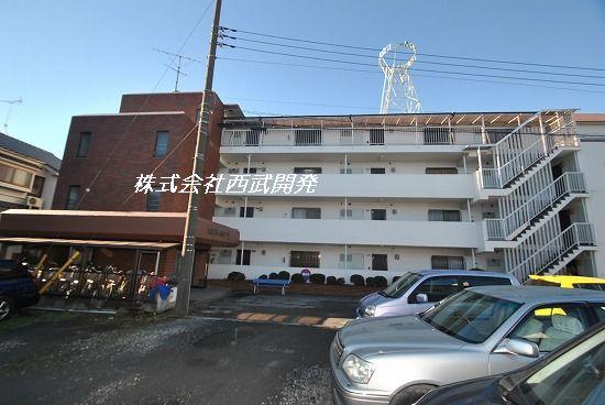 Local appearance photo. Local (12 May 2013) Shooting