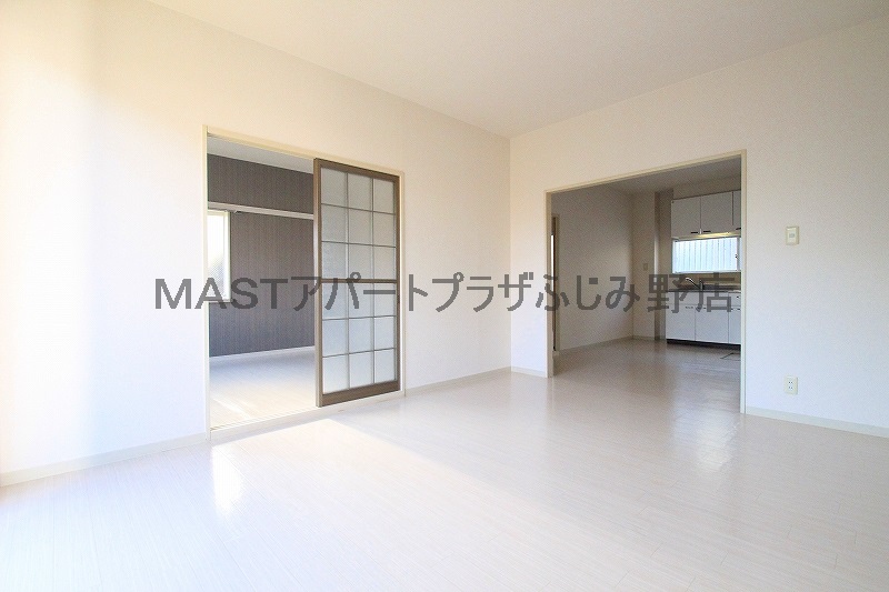 Living and room