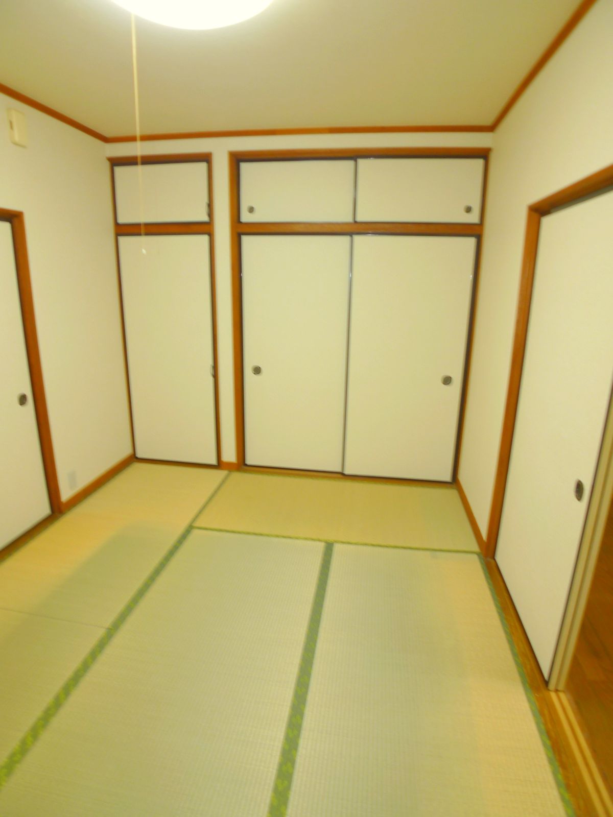 Living and room