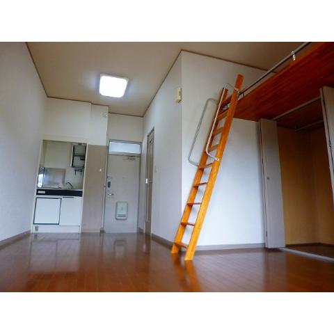 Living and room