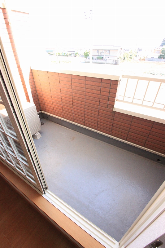 Balcony.  ■ The same type The room is a picture