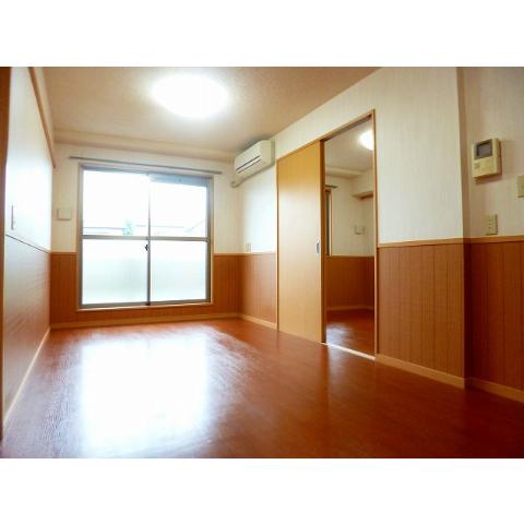 Living and room