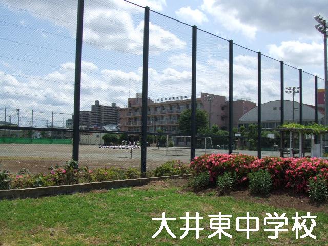 Junior high school. Fujimino 1600m to stand Oi East Junior High School