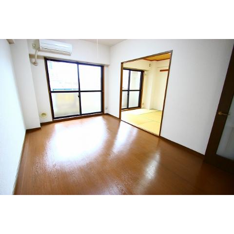 Living and room
