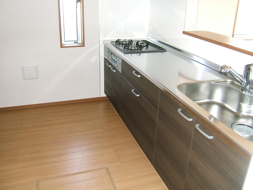 Same specifications photo (kitchen). The company specification example