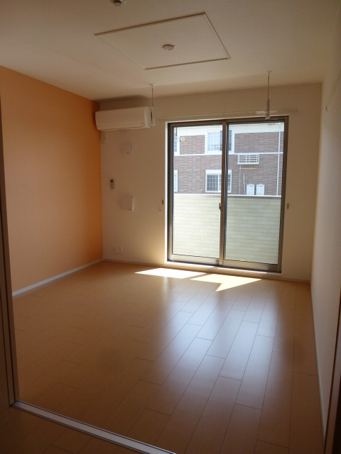 Living and room