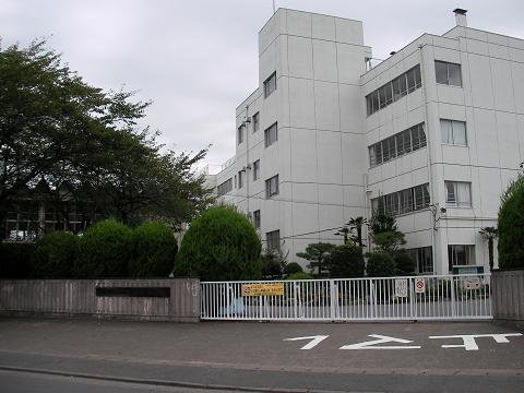 Primary school. Fukaya Municipal Kamishiba Nishi Elementary School 346m until the (elementary school)