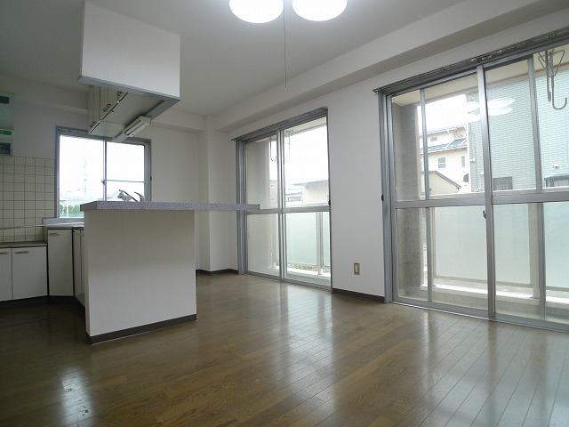 Living and room