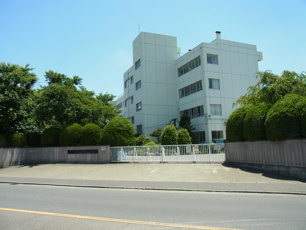Primary school. Fukaya Municipal Kamishiba to Nishi Elementary School 1123m