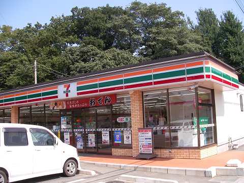 Convenience store. Seven-Eleven Sen Fukaya Wonsan street store up to (convenience store) 304m