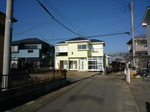 Local photos, including front road. South 4 ・ 5M public road ・ Car space four Allowed