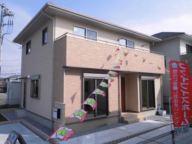 Local appearance photo. C Building local shooting