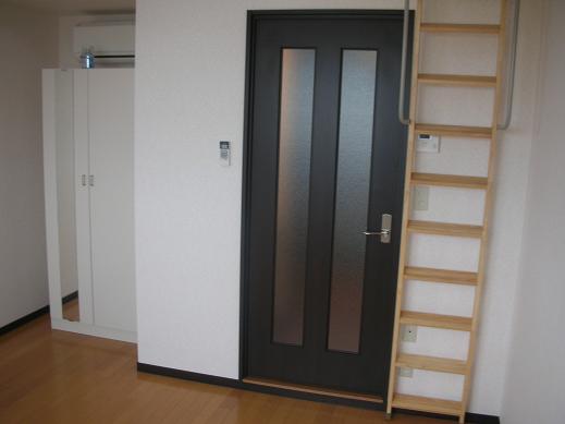 Living and room