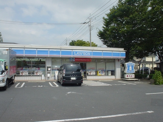 Convenience store. 300m until Lawson Gyoda Somerset 1-chome (convenience store)