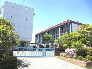Primary school. Gyoda Tatsuizumi to elementary school 615m