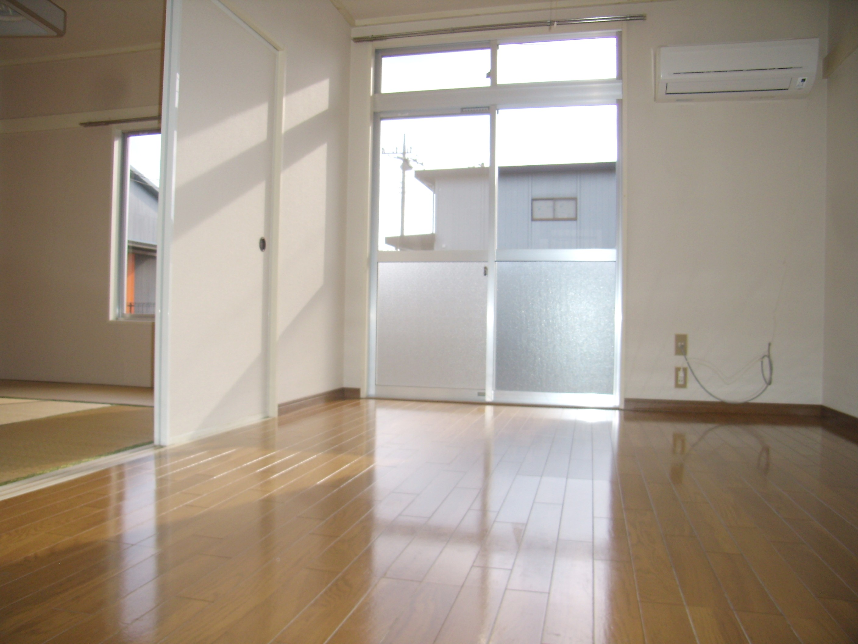 Living and room