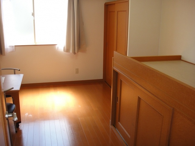 Living and room.  [furniture ・ Consumer electronics equipped] So soon life will be started! 