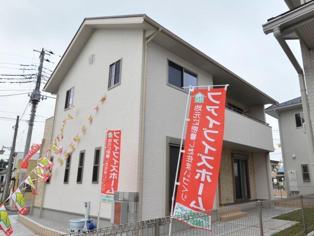 Local appearance photo. A Building site (July 2013) Shooting
