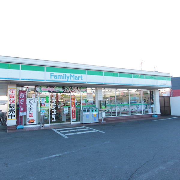 Convenience store. FamilyMart Hanno store up (convenience store) 450m