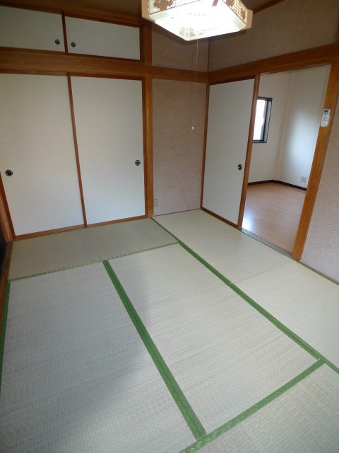 Living and room