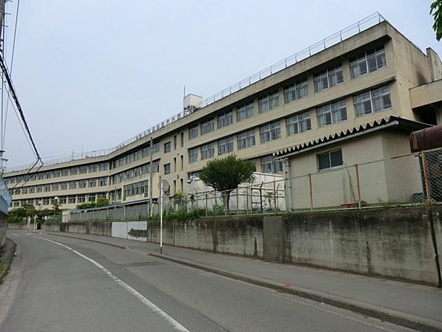 Junior high school. Kaji 2300m until junior high school