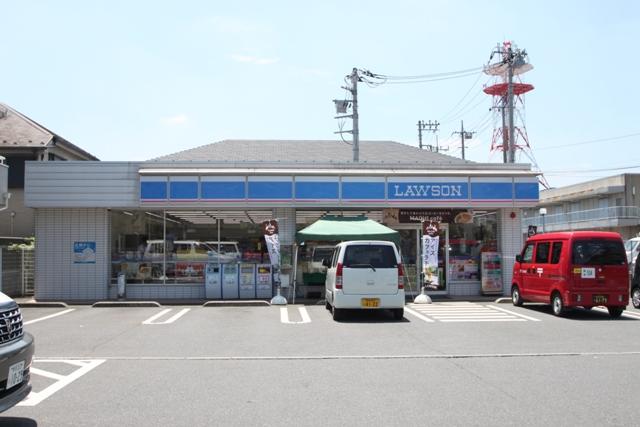 Convenience store. Lawson Hanno welfare center 267m before shop