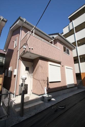 Local appearance photo. Was building completed
