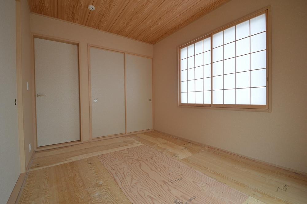 Non-living room. Indoor (September 2013) Shooting