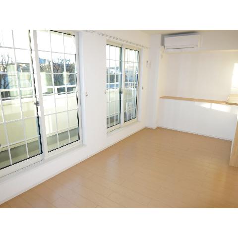 Living and room