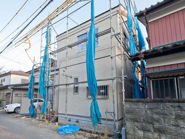 Other local. ◆ Hasuda station walk 11 minutes a good location! ◆ City gas ・ This sewage! ◆ Popular face-to-face kitchen! ◆ Yes Car space!