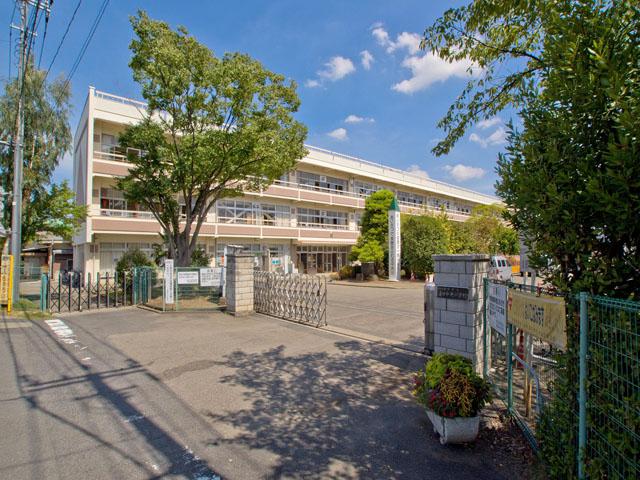 Other local.  ■ Hasuda central elementary school about 2 minutes! It is the location of the peace of mind! 