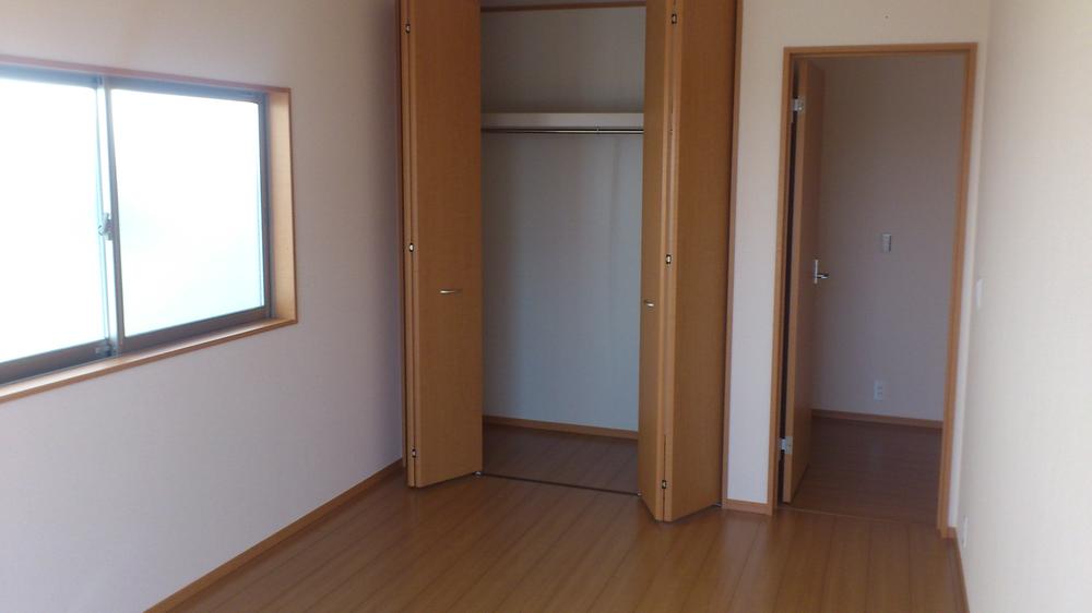 Same specifications photos (Other introspection)