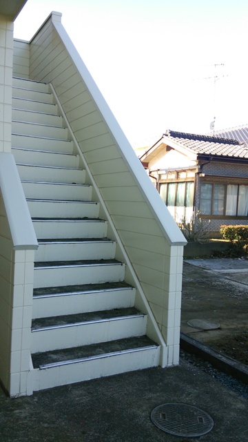 Other common areas. External staircase
