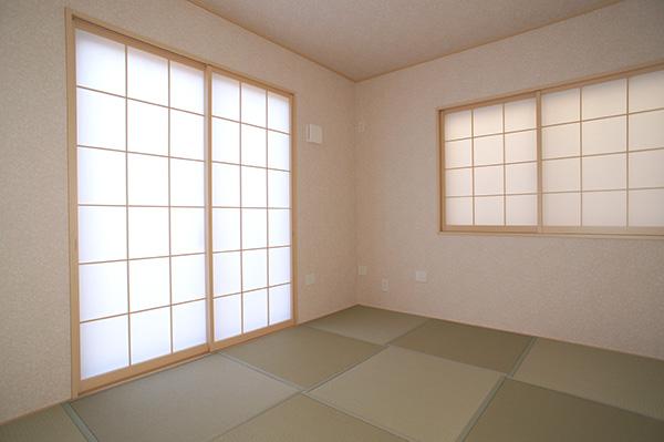 Non-living room. Indoor (11 May 2013) Shooting