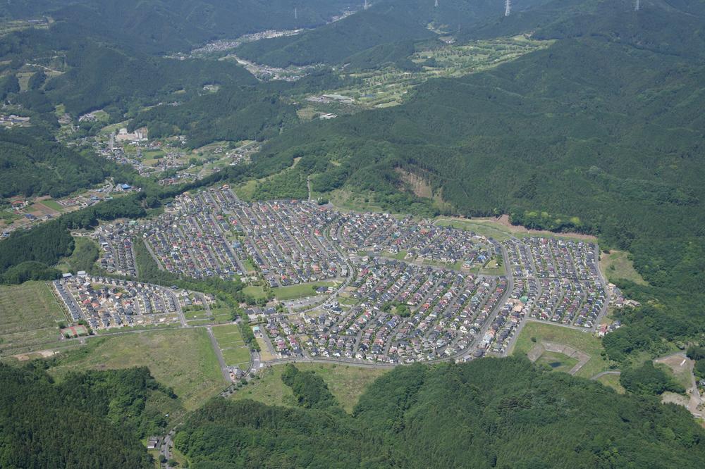 aerial photograph. It is seen from the sky site (May 2012) shooting