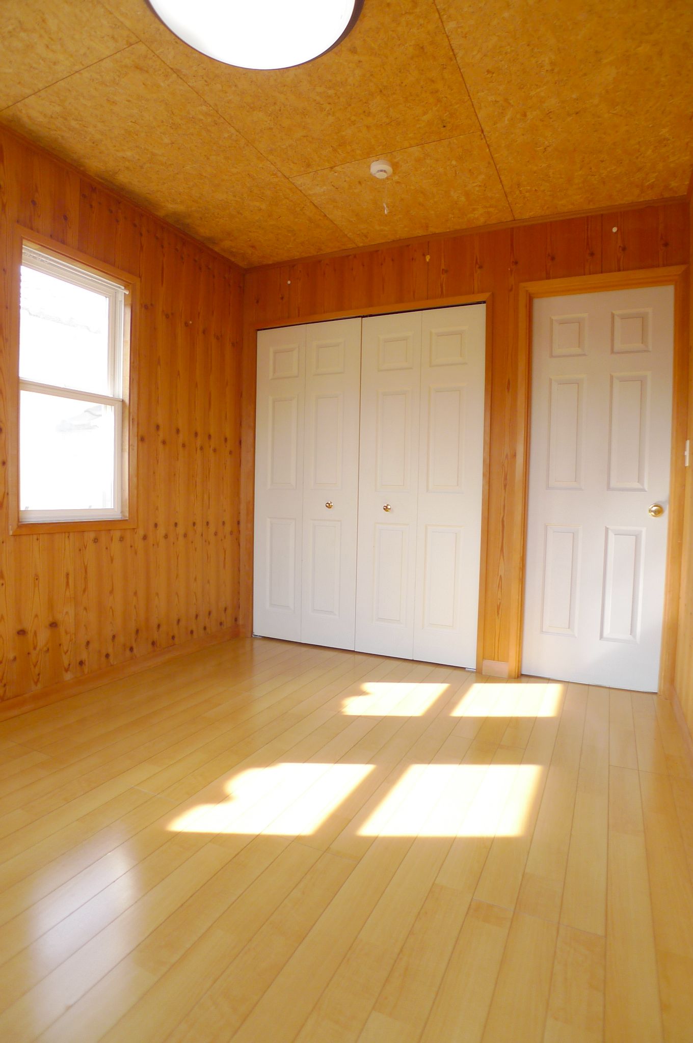 Living and room