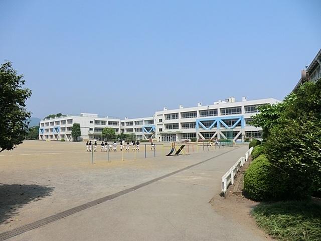 Primary school. Komagawa until elementary school 2300m