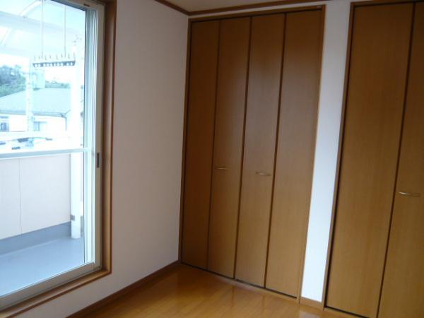 Non-living room. It is the second floor Western-style