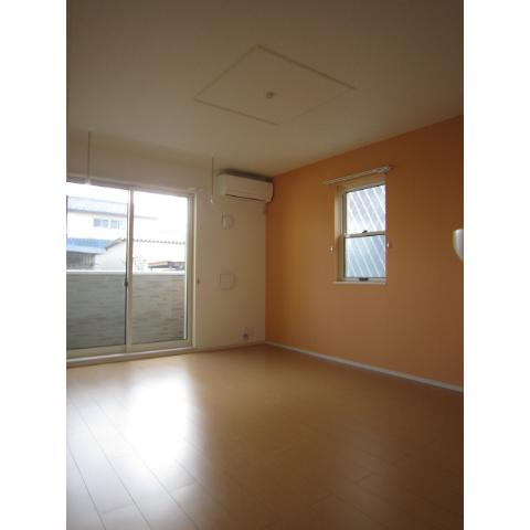 Living and room