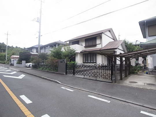 Local appearance photo
