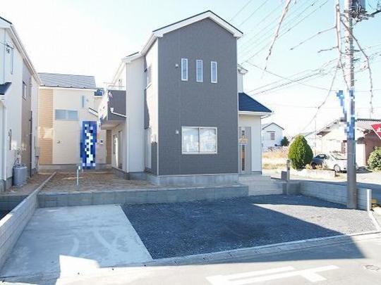 Local appearance photo. Building appearance