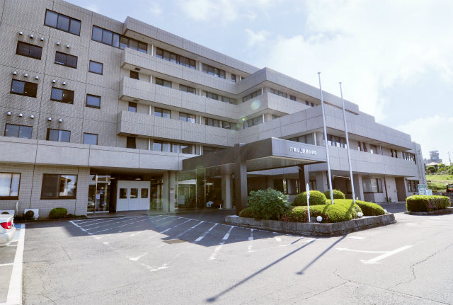 Hospital. Higashi-Matsuyama 350m until the Medical Association Hospital (Hospital)