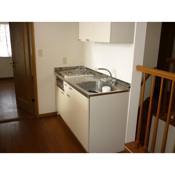Kitchen. 2F
