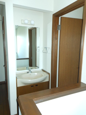 Washroom. Second floor wash basin with
