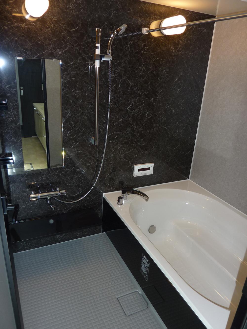 Bathroom. Bathroom exchange (1620 type, 1.25 square meters, Wide bathtub, Ventilation drying heater, Eco-full shower, Full Auto)