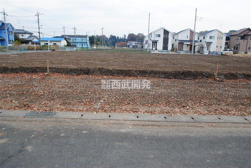 Local appearance photo. 3 Building site (November 2013) Shooting