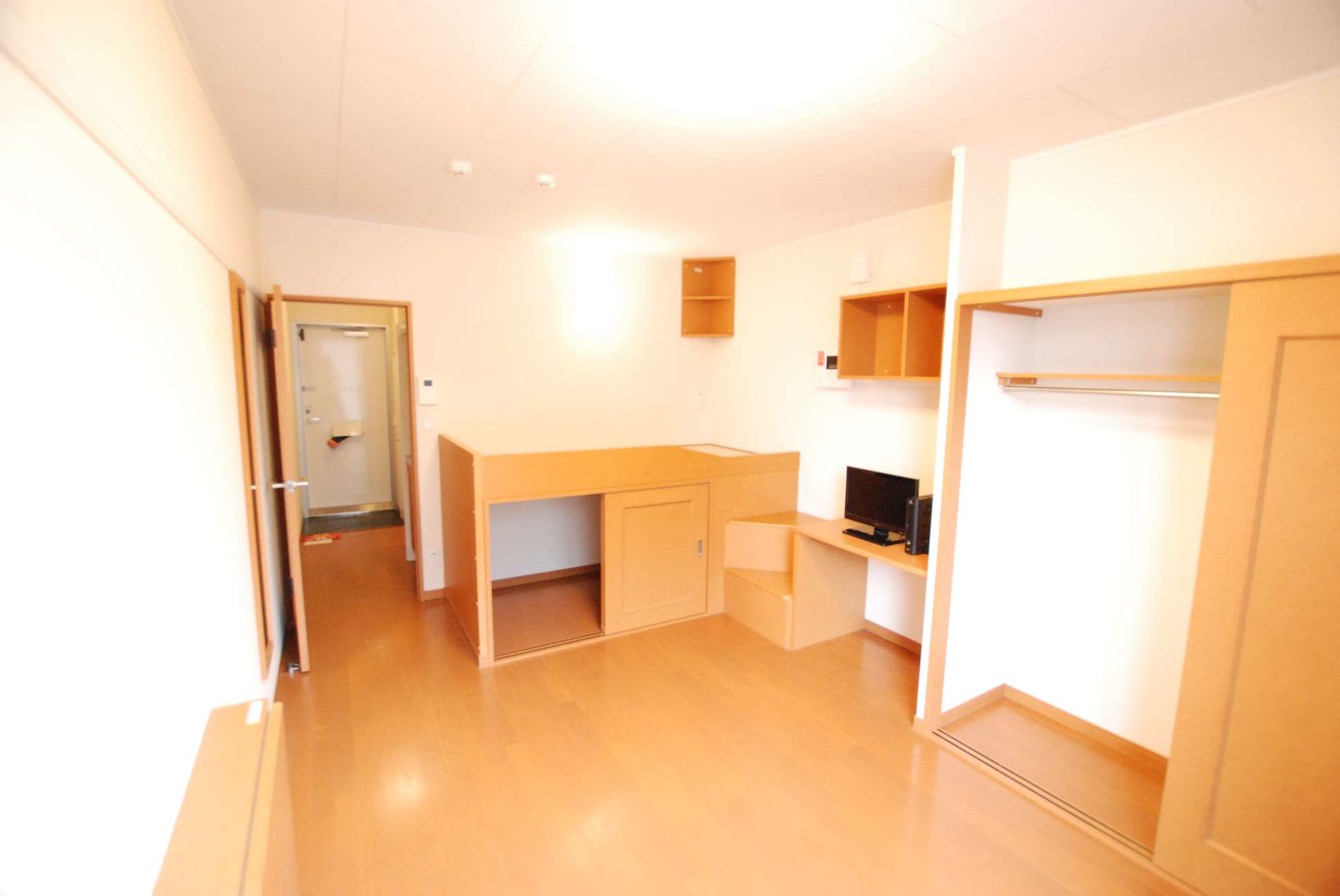 Living and room