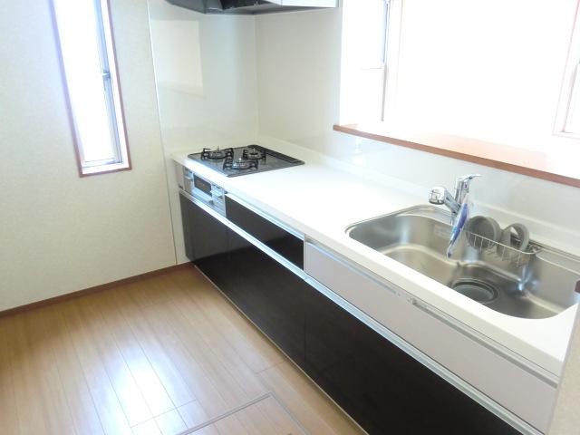 Same specifications photos (Other introspection). Same specifications