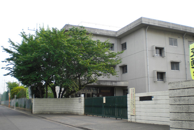 Primary school. 804m to Honjo Municipal Central Elementary School (elementary school)