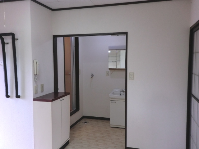 Other room space